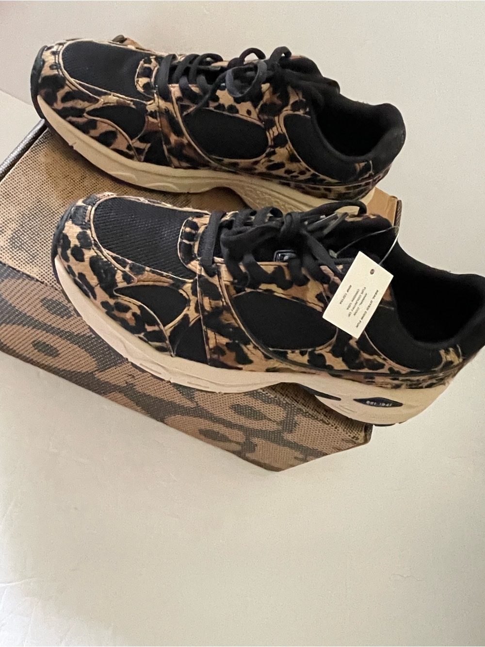 Coach Sport Sneaker With Leopard Print Size 9 - NWT** - Picture 5 of 8